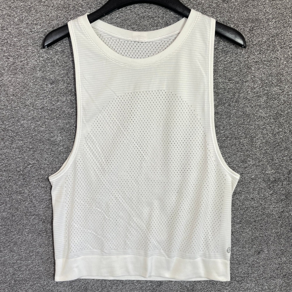 Lululemon Breeze Through Muscle Tank Top Size 4 XS White Mesh Ventilated